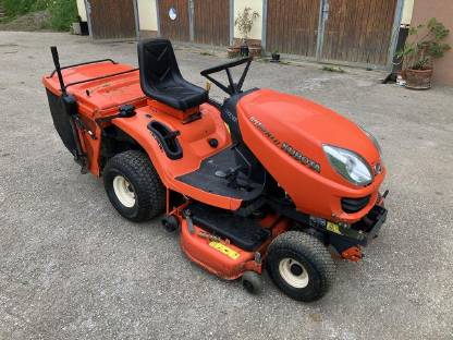 Bild 3:Kubota Rasentraktor GR 1600