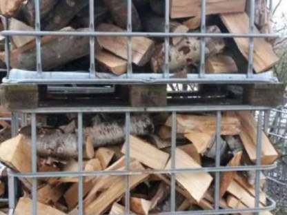 Brennholz Buche Scheitholz Kamin Esche Hartholz Ofen Grillen