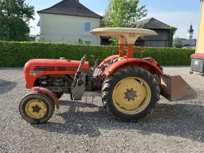 Bild 4:Verkaufe Steyr T288 Sturzdach, Frontlader und 2 Erdschaufeln