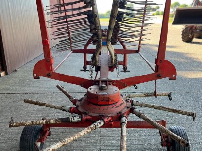 Kuhn Schwader GA 381 GM