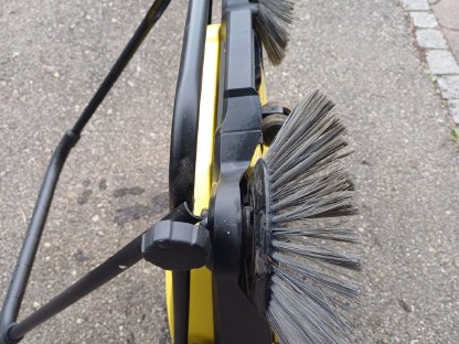 Bild 4:Kärcher Kehrmaschine S650