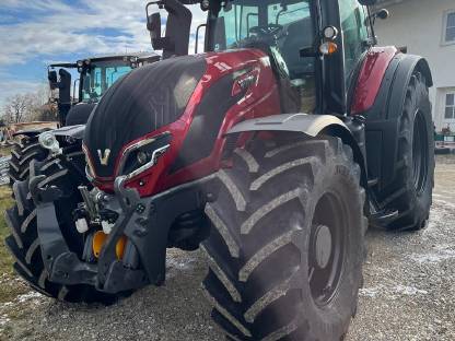 Valtra T175D Neuschlepper