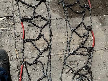 Bild 3:Schneeschild+ Ketten