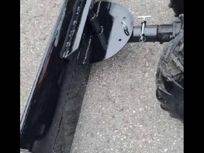 Bild 4:Schneeschild für Reform Motormäher