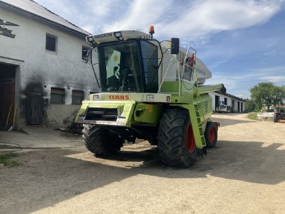 Bild 2:Claas Medion 310