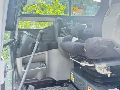 Bild 4:Bagger Takeuchi TB 290