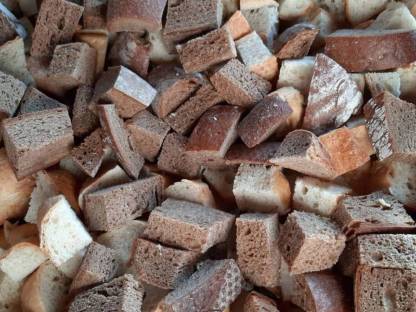 Bild 2:Tierfutter Brot, Gebäck
