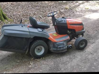 Bild 9:Husqvarna TC38 Rasenmähertraktor
