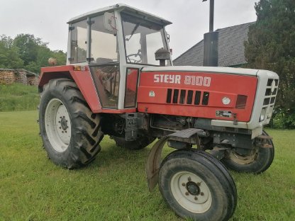 Bild 2:Steyr 8100