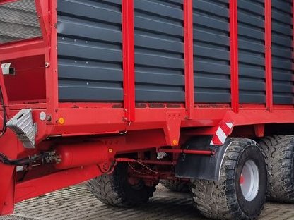 Bild 6:Kirchner Häckseltransportwagen, Kratzbodenwagen