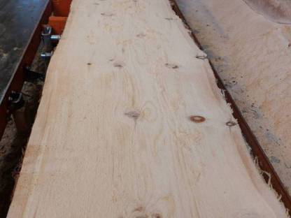 Bild 3:Zirbenbretter