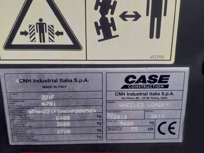 Bild 5:Case 221F Radlader