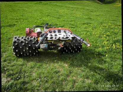 Bild 4:IBEX G2-P 23P mit HUMUS Mulcher