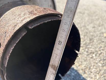 Bild 4:Auspuffendschalldämpfer Claas Xerion 3300