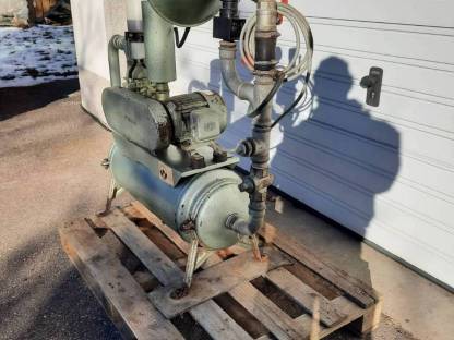 Bild 2:Westfalia Separator RPS 360 Vakuumpumpe