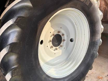 Kompletträder 650/65 R38, 540/65 R28