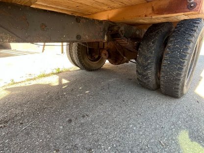 Bild 4:Anhänger ungebremst 8m³