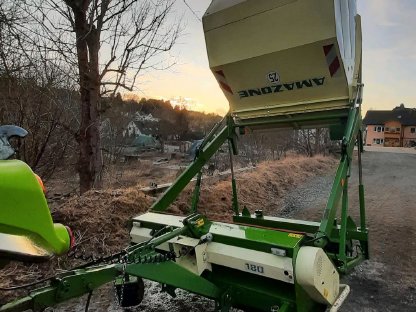 Bild 4:Amazone Grasshopper 180 GHS Mulcher Vertikutierer