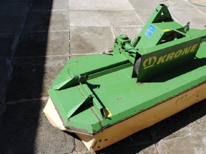 Bild 2:Krone AFA 323 Frontscheibenmähwerk