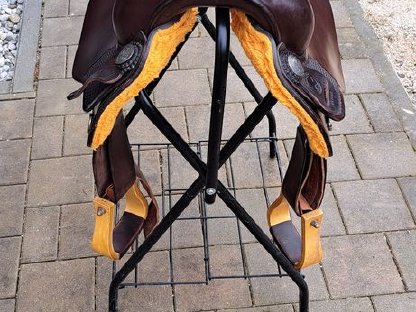 Dunkelbrauner Westernsattel
