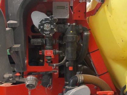 Bild 7:Kverneland Ikarus S38