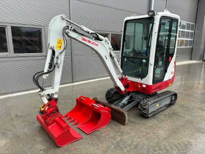 Bild 2:Takeuchi TB216 Kompaktbagger