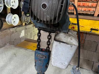 Verkaufe Demag Kettenzug 2.000 kg mit el. Fahrwerk