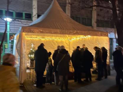 Bild 3:Festzelt Pagodenzelt Verkauf und Verleih