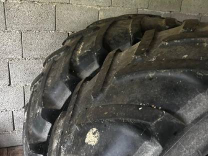 Bild 3:Traktorreifen 650/65 R38