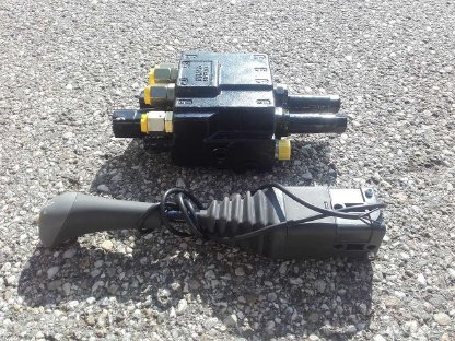Bild 5:HYDRAC Frontlader EK2100 Visio passend für Steyr 975 & 968