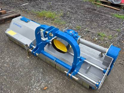 Bild 2:Heckmulcher Schlegelmäher 205 cm