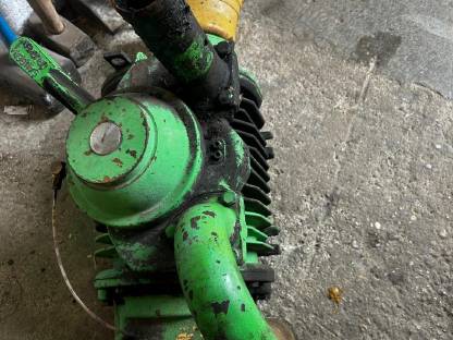 Bild 3:Bauer Güllepumpe