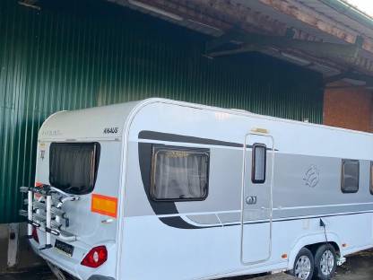 Bild 3:Wohnwagen