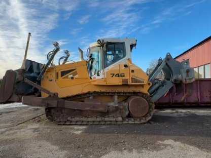 Liebherr PR 746 L