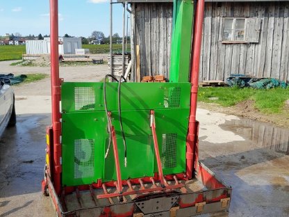Blockschneider Strautmann Hydrofox HK3 Plus