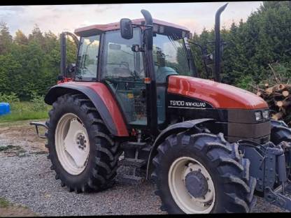 Bild 2:New Holland TS 100