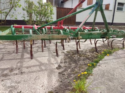 Bild 2:Feingrubber Feldherr 3,3 m