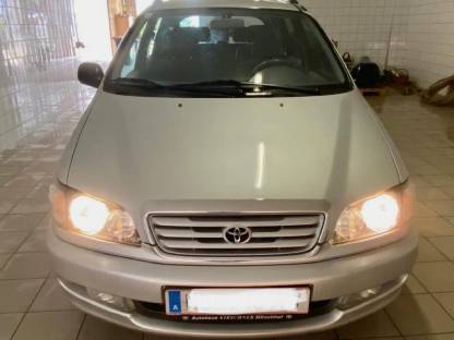 Toyota Picnic 2,2 TDE Limousine