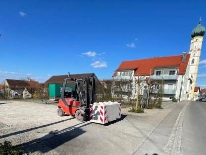 Bild 3:Betonstein Betonblöcke Betonlegosteine