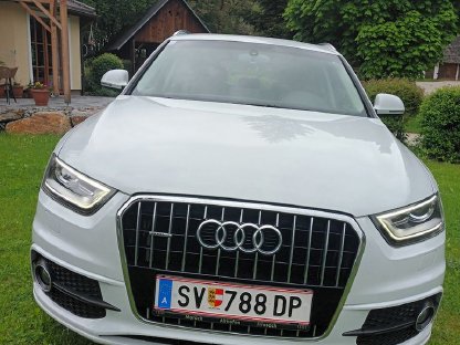 AUDI Q3 TDI quattro stronic sline