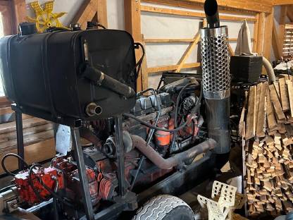 Bild 3:Prinoth T4 Scania Motor