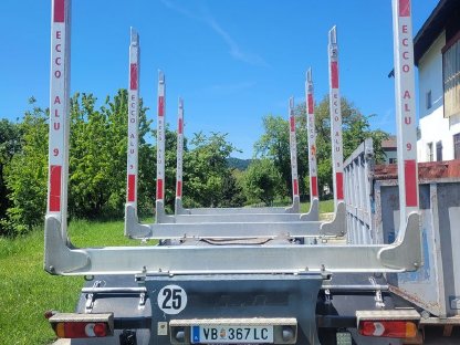 Bild 4:Holzanhänger Ebert