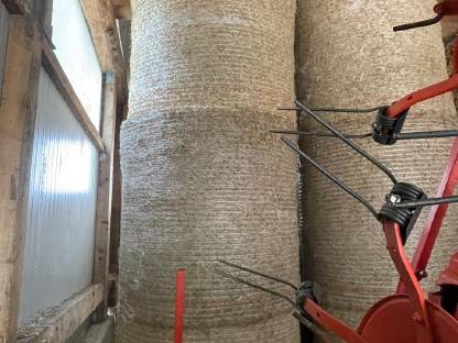 Bild 2:Heu Rund- und Quaderballen