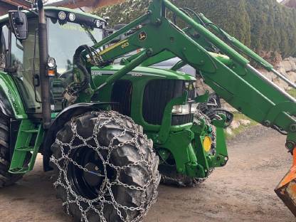 Bild 2:John Deere Frontlader 663