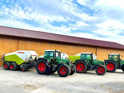 Quaderballenpressen Claas Quadrant FC