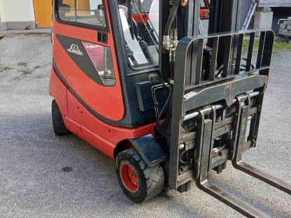 Linde H20 Stapler