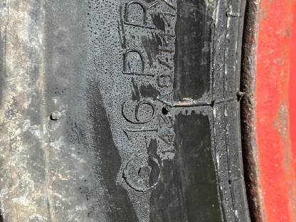 Bild 8:Reifen 325/65-18 Kipperräder Komplettrad Felge 11x18 Zoll