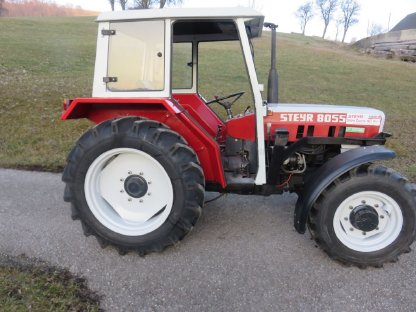 Sparsamer Steyr 8055 A, Pickerfrei, Guter Zustand