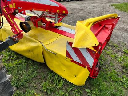 Bild 2:Pöttinger Novacat 351 Alpha-Motion