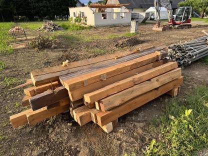 Altholz Brennholz zu verschenken